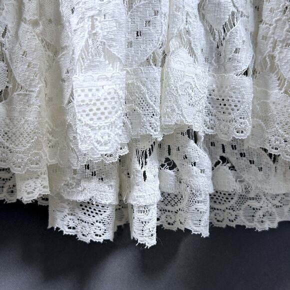 Coastal Cowgirl Delicate Babydoll Lace Daisies Bell Sleeve Boho Chic Women MED - Picture 5 of 9